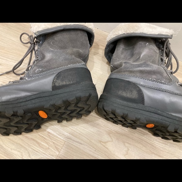 Lugz Tambora Winter Boots - Picture 11 of 14